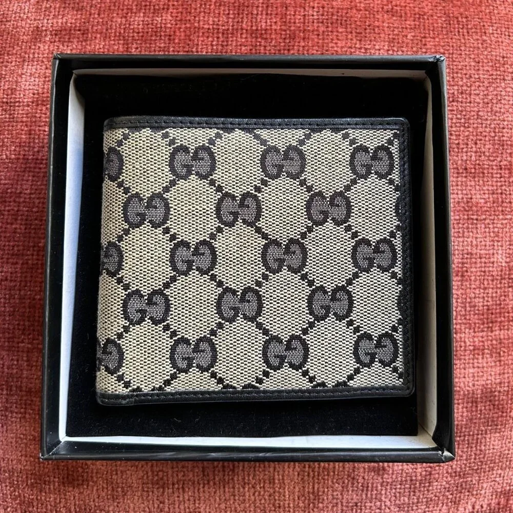 GUCCI Monogram Canvas Bifold Wallet - Picture 3 of 10